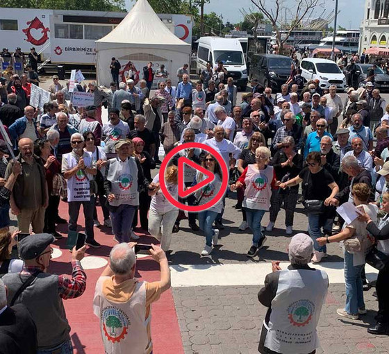 Emekliler sekiz ilde sokakta: Açlığa ve sefalete hayır