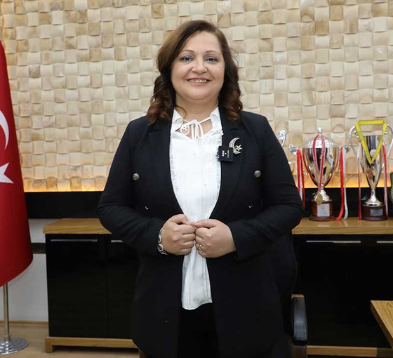 AKP'den Burcu Köksal hakkında suç duyurusu