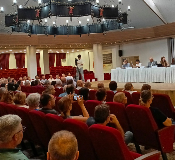 Eğitimciler ÇEDES'i masaya yatırdı: 'Değerlerimiz anlatılacaksa Hacı Bektaş da, Yaşar Kemal de anlatılmalı'