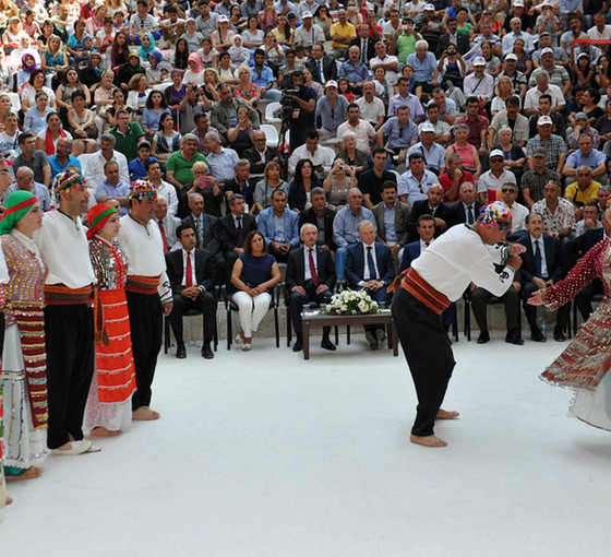 Cemevi Başkanlığı, Hacı Bektaş anmasını kendisi düzenlemek istiyor, Alevi örgütleri tepkili: Asimilasyoncu kurumla anma yapmayız