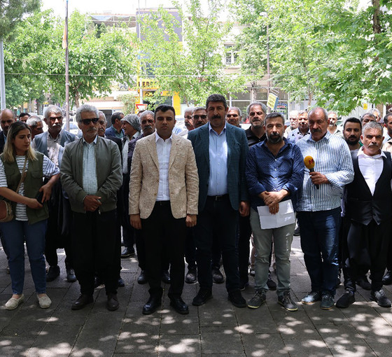 DEM Parti, Siverek'te elektrik kesintilerini protesto etti: 'DEDAŞ'ın dokunulmazlığı mı var?'