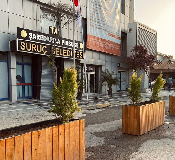 DEM Partili Suruç Belediyesi'nden kayyıma suç duyurusu: 'Şirketlere para aktarılmış ama hizmet alınmamış'