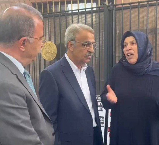 Emine Şenyaşar'ın Adalet Nöbeti 116'ncı gününde de sürdü: Tüm hukuksuzluklar son bulana kadar mücadelemize devam edeceğiz!