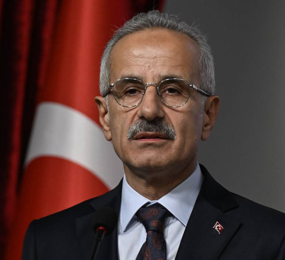 Rönesans'ın jeti istisnai değilmiş: Ulaştırma ve Altyapı Bakanlığı, personelin 'layıkıyla ağırlanması' şartını da koymuş
