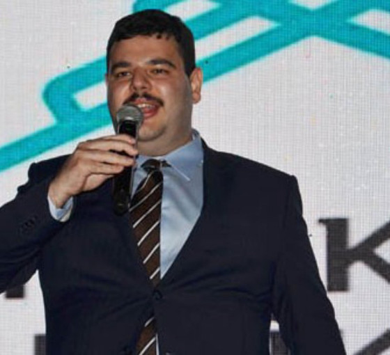 Eski AKP'li vekil Süleyman Denizolgun 'ihbar' etti: 'Çamlıca'da iki villayı para ödemeden üzerine geçiren siyasi kim?'