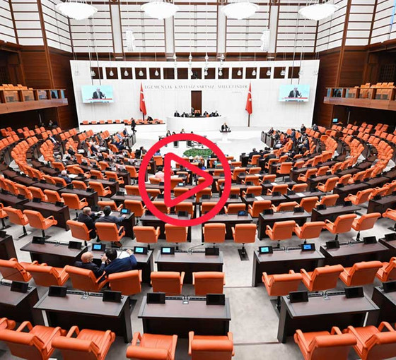 Meclis'te AKP ve DEM Parti arasında kayyım tartışması: 'FETÖ'nün ayak izlerine baka baka yol alıyorlar'