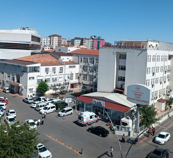 Batman'da İluh Devlet Hastanesi'nin bir bloğu tahliye edildi