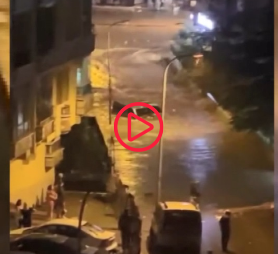 Ankara'da sağanak: Cadde ve sokaklar göle döndü, ev ve iş yerlerini su bastı