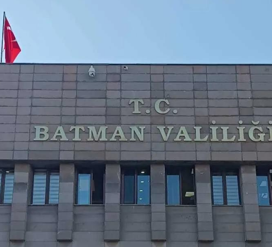 Batman'da 'Kayyıma karşı nöbet eylemleri' kararının ardından getirilen eylem yasağı uzatıldı