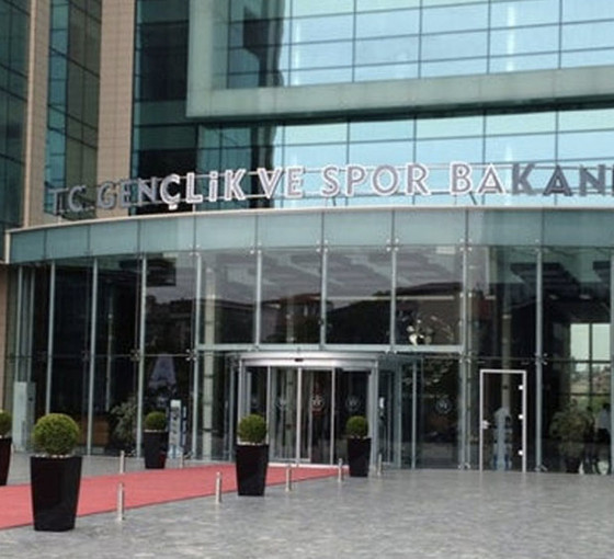 Bakanlık yurt dışı gençlik programı için 4.6 milyon TL harcayacak