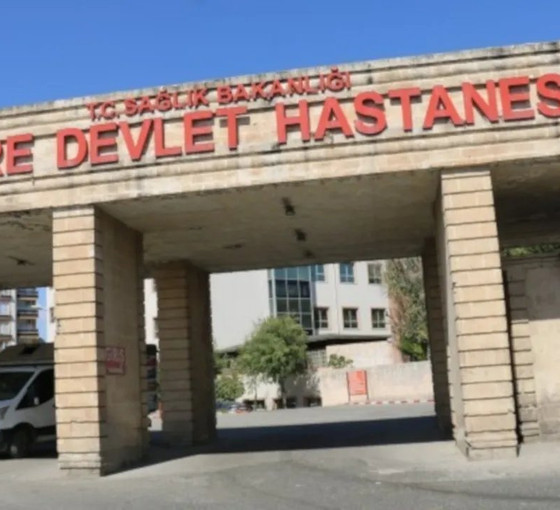 Şırnak'ta cam silerken beton zemine düşen kadın öldü