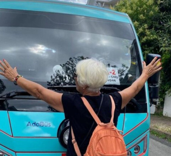 Adalar Belediye Başkanı Akpolat'tan 'azmanbüs' açıklaması: Bu kaosu çözmek büyükşehirin görevi