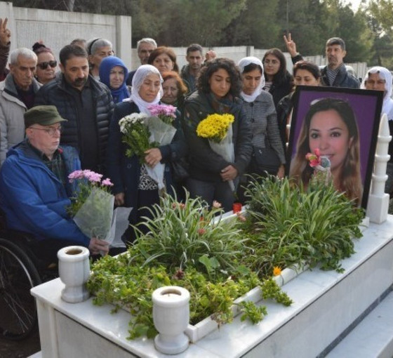 Deniz Poyraz anılacak