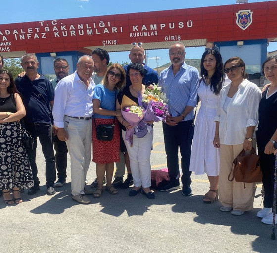 Eski Ağrı Belediye Eşbaşkanı Mukaddes Kubilay tahliye edildi