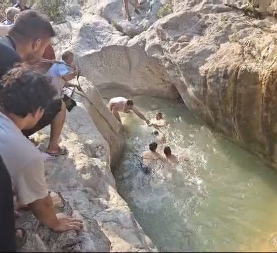 Antalya ve Rize'de dört turist boğularak öldü
