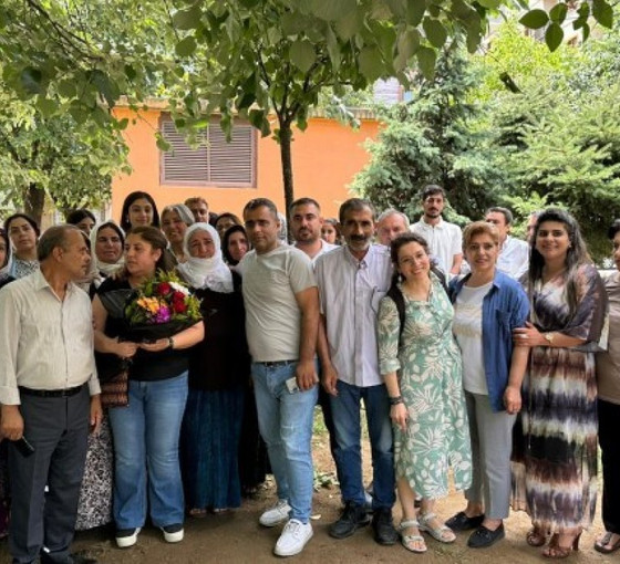 Ayfer Ayçiçek 17 yıldan sonra tahliye edildi
