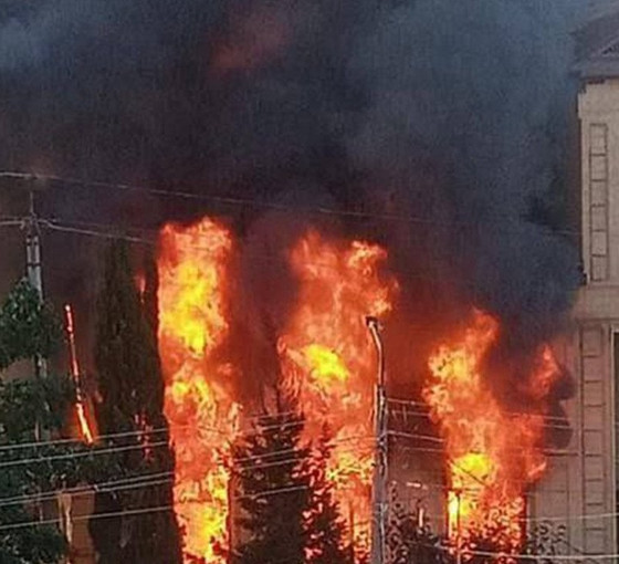 Rusya'da sinagog ve kiliseye silahlı saldırı: 7 polis ve bir papaz öldü