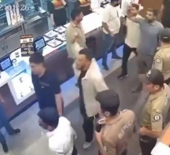 Diyarbakır'daki Starbucks ve Burger King'e saldıran 16 kişi serbest bırakıldı