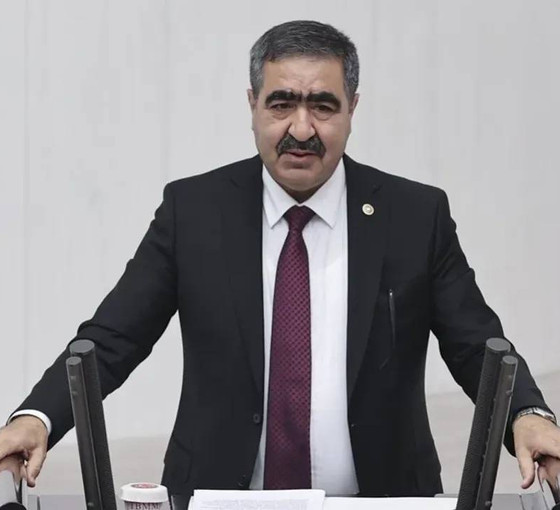 İYİ Parti'de eski milletvekili ve GİK üyesi İbrahim Halil Oral da istifa etti