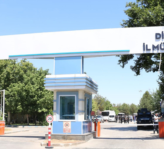Özelleştirmeden bugüne DEDAŞ ... DEM Partili Eren: İktidar ve DEDAŞ suç ortağı
