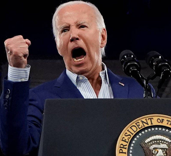 Biden'dan anketlere karşın 'Bırakmıyorum' mesajı
