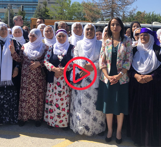 Barış Anneleri, AYM önünden seslendi: Çocuklarımız cezaevinde tecritteler ama yine de barış istiyoruz