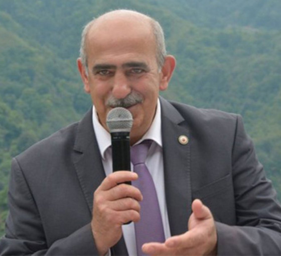 Rize'de eski belediye başkanı silahlı saldırıyla öldürüldü