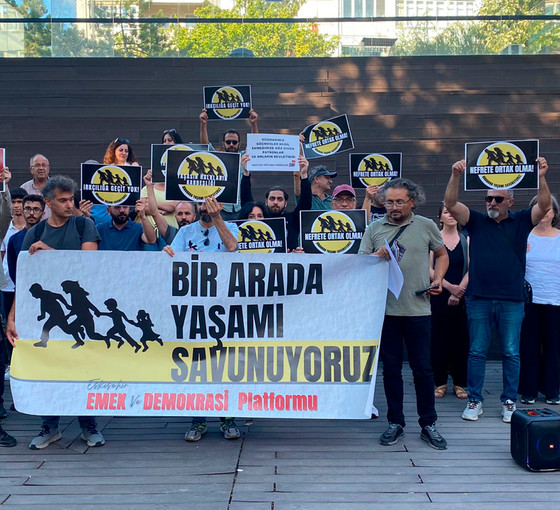 Eskişehir Emek ve Demokrasi Platformu'ndan çağrı: 'Mültecilere yönelik nefret saldırılarını durdurun'