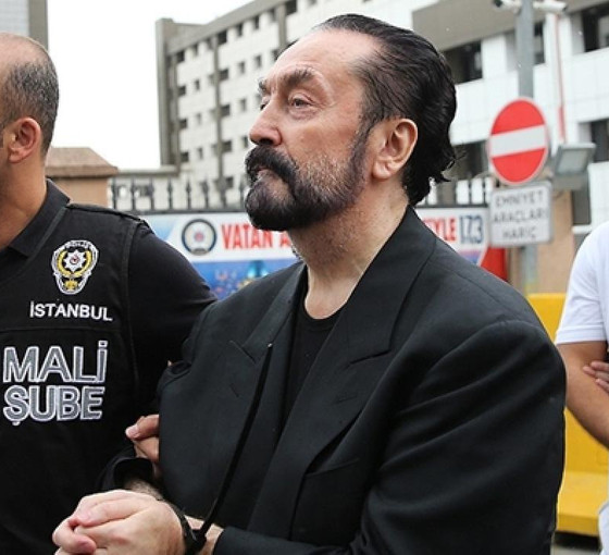 Adnan Oktar'a verilen 8 bin 658 yıl hapis cezası onandı