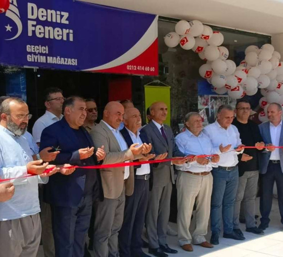 Deniz Feneri Derneği yeniden piyasaya çıktı: Vali yardımcısı ve AKP İl Başkanı açılışta