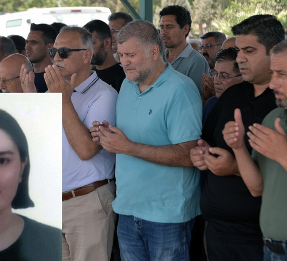 İzmir'de elektrik akımına kapılarak ölen Özge Ceren Deniz toprağa verildi