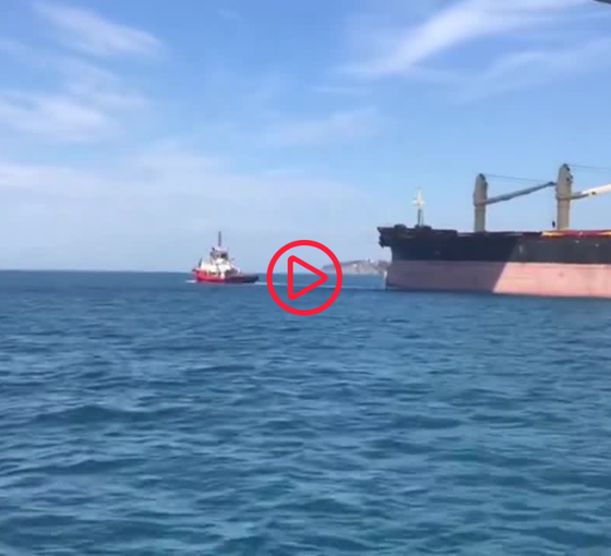İstanbul Boğazı’nda sürüklenen gemi demirletildi