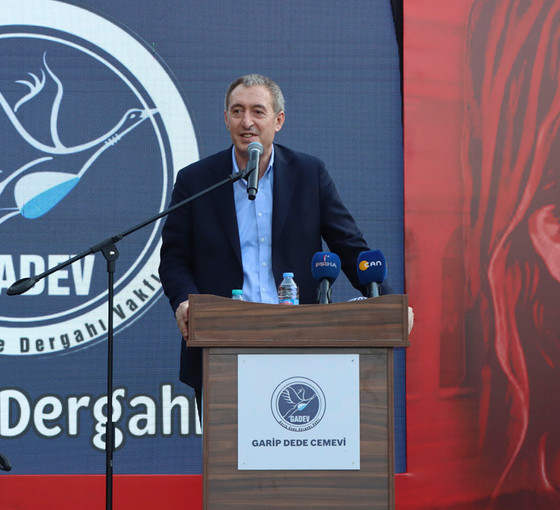 Bakırhan Garip Dede Cemevi'nde konuştu: Yezitlerle, Muaviye anlayışıyla mücadele eden bir geleneğin temsilcileriyiz