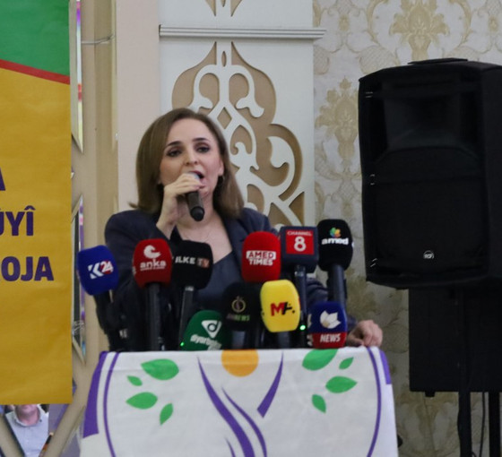 DEM Parti'den iktidara: PYD ile de görüşebilirsiniz
