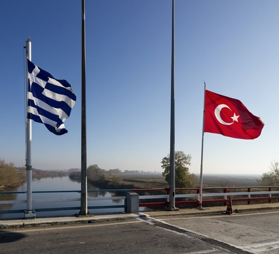 Yunanistan’ı seviyor muyuz sevmiyor muyuz?