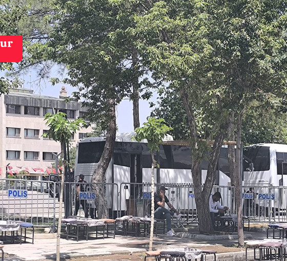 Van'da Kent Meydanı'na polis ablukası: 'OHAL görüntüsü canlı tutulmak isteniyor'