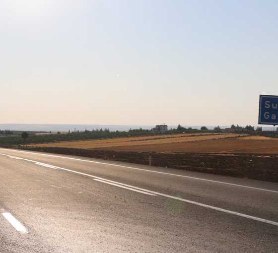 'Ölüm yolu' üç yıldır bitmedi, bakan ticaret koridoru vaat etti
