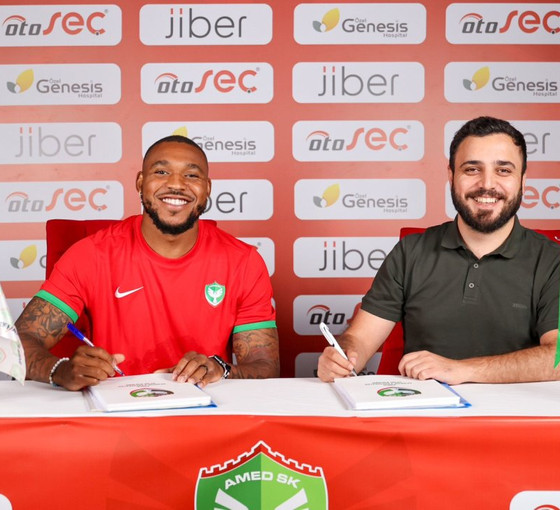 Amedspor, Britt Assombalonga'yı kadrosuna kattı: 'Merhaba brêmin'