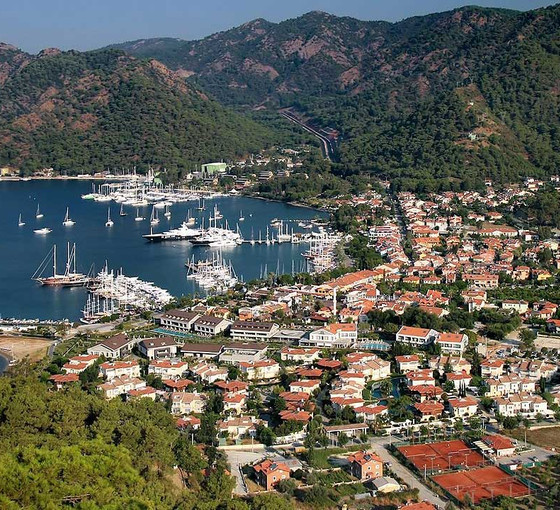 Gazeteci Ağırel: Göcek’te deniz sıradan vatandaşa MUÇEV marifetiyle yasak