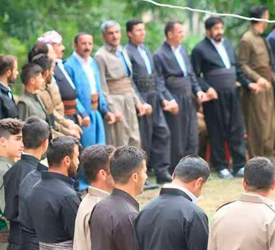 Hakkari'de düğünlere 'Kürtçe şarkı ve halay' baskını