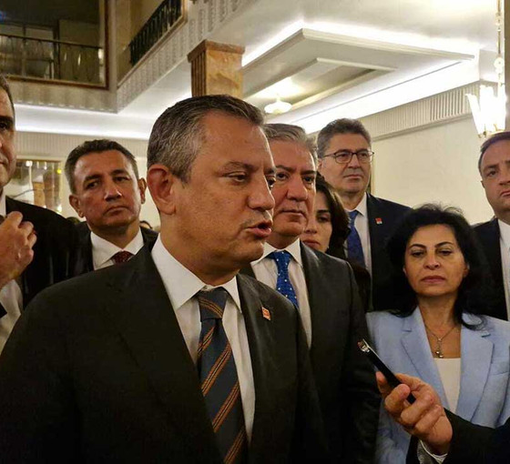 Özgür Özel, 'Katliam Yasası'nı AYM'ye götüreceklerini açıkladı
