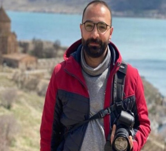 Van'da ırkçı yazılamaları yapan çocuğa ulaşan gazeteci Ruşen Takva tehdit mesajları alıyor