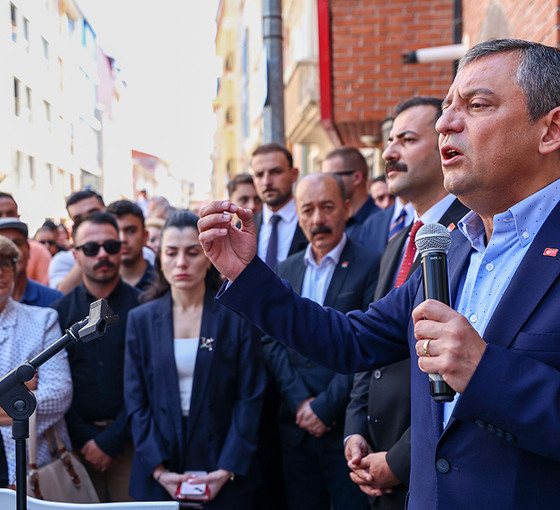 Özgür Özel: Darbe halkın seçtiklerini işlevsiz kılmaktır. Şimdi yaşanan mali darbe girişimidir