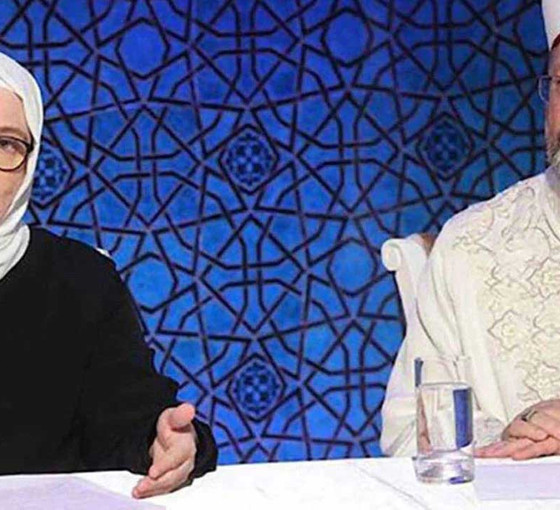 2,5 milyon kişi sıra beklerken Ali Erbaş’ın eşi haccı kurasız beşledi