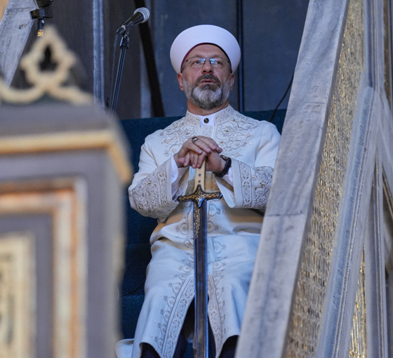 Haniye için cenaze namazı: Erbaş Ayasofya'da yine kılıç kuşandı
