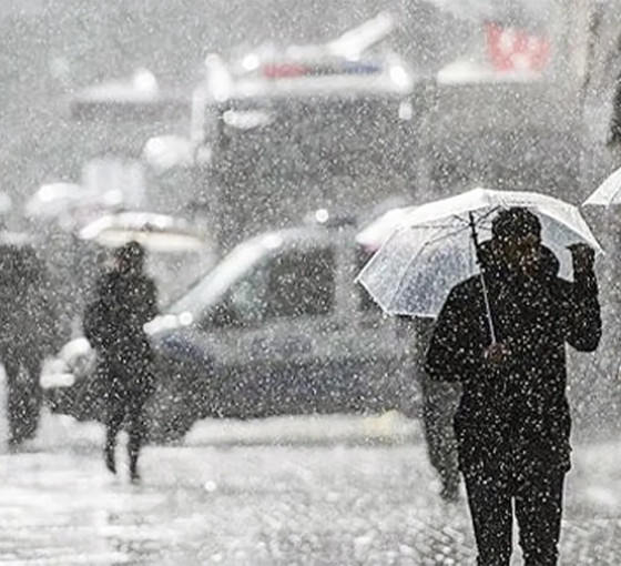 AKOM uyardı: İzlanda soğuğu etkili olacak... Fırtına ve kar savrulmasına dikkat