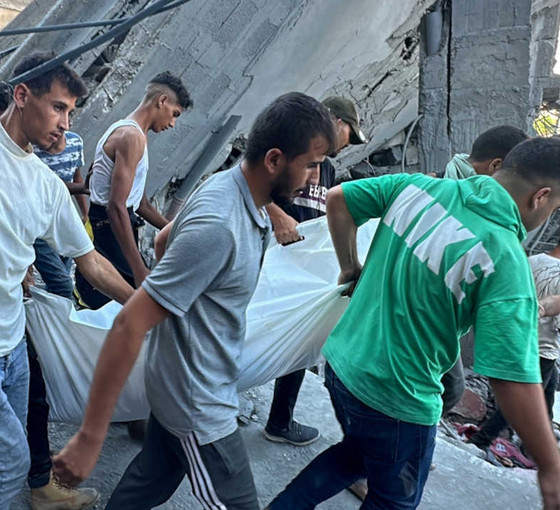 İsrail'in saldırıları sürüyor: Gazze'de ölü sayısı 40 bini geçti