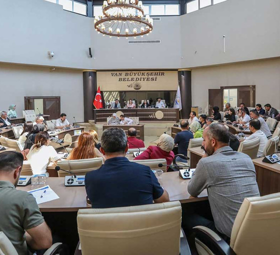 Van Gölü toplantısına DEM Partili Van Büyükşehir Belediyesi ve ilçe belediyeleri çağrılmadı