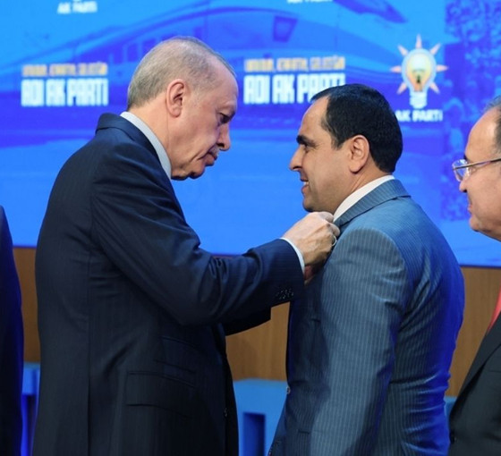 DEM Parti Urfa İl Örgütünden AKP'ye geçen Begit'e tepki: 'Aynılar aynı yere, ayrılar ayrı yere'