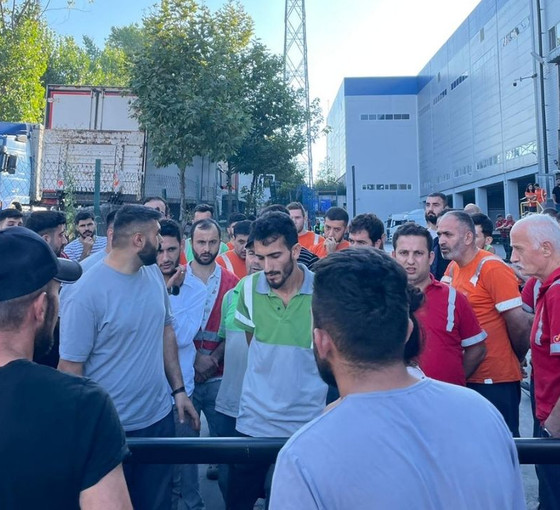 CarrefourSA işçilerinin direnişi dördüncü gününde
